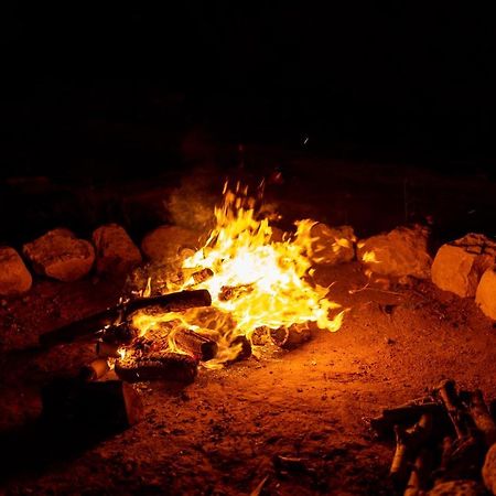 The Rock Camp Petra Hotel Wadi Musa Exterior photo