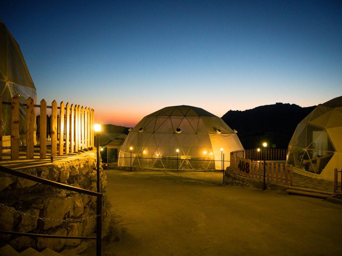 The Rock Camp Petra Hotel Wadi Musa Exterior photo