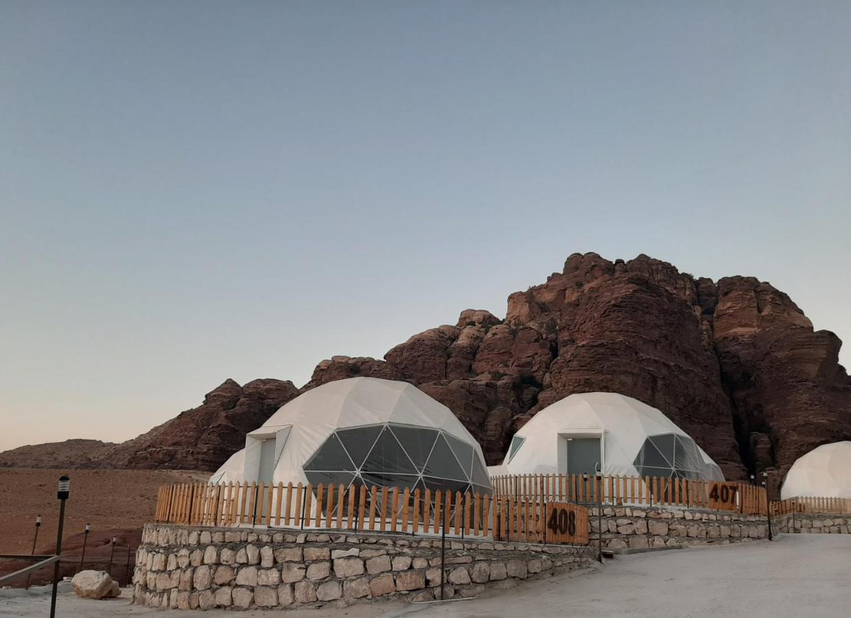 The Rock Camp Petra Hotel Wadi Musa Exterior photo