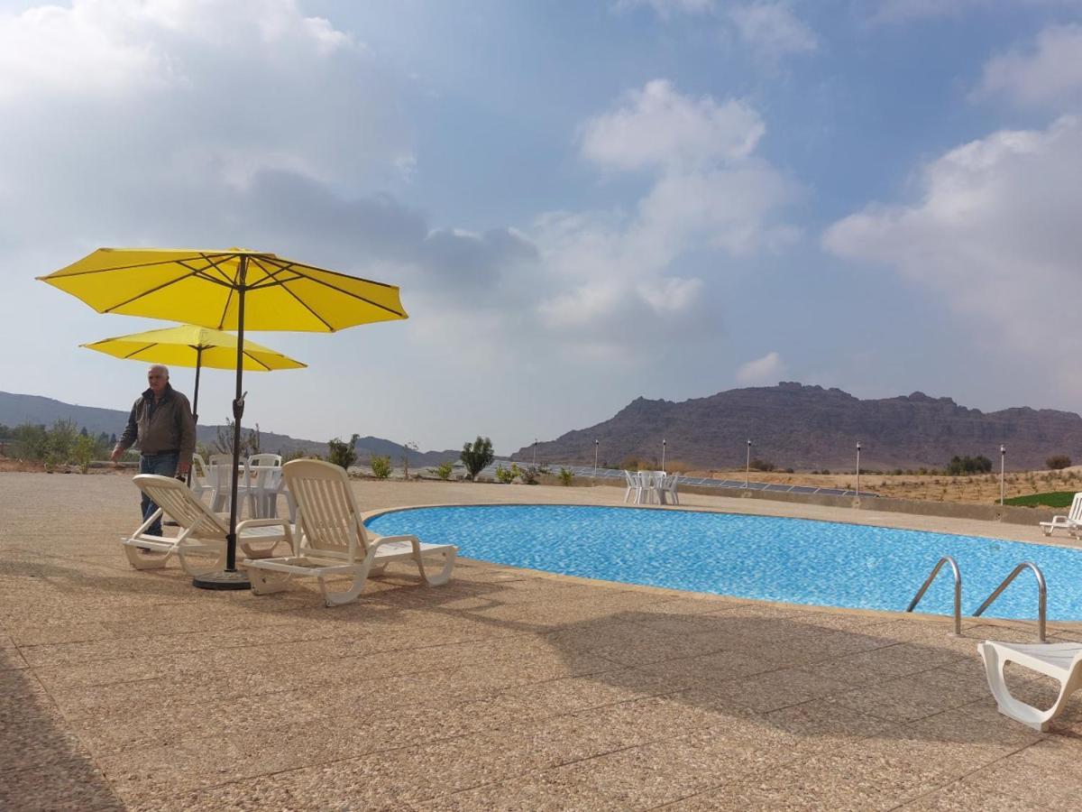 The Rock Camp Petra Hotel Wadi Musa Exterior photo
