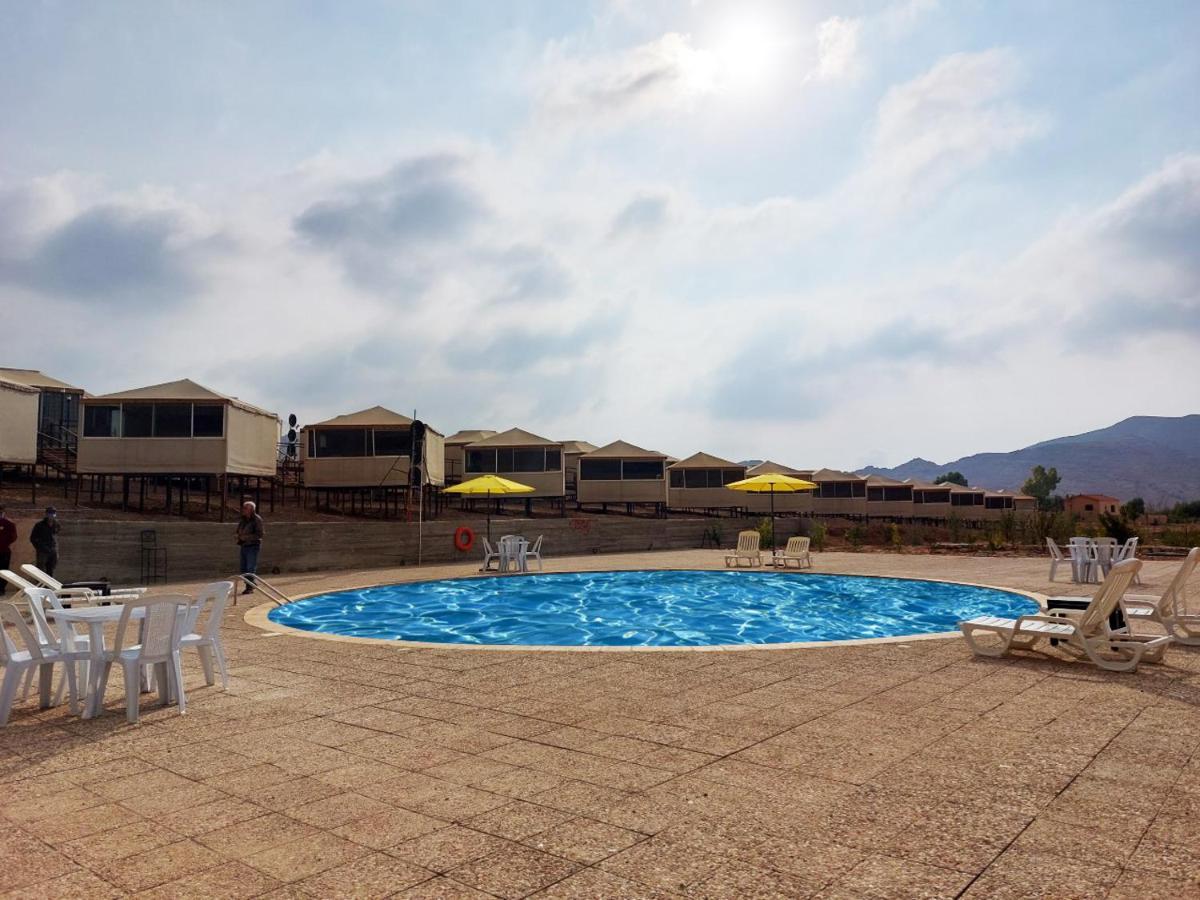 The Rock Camp Petra Hotel Wadi Musa Exterior photo